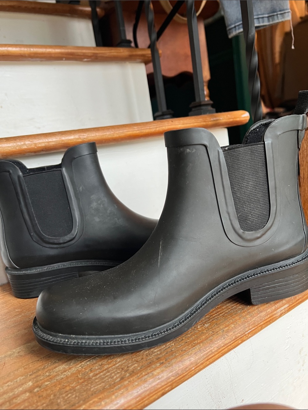 Madewell Matte Black Chelsea Rain Boots